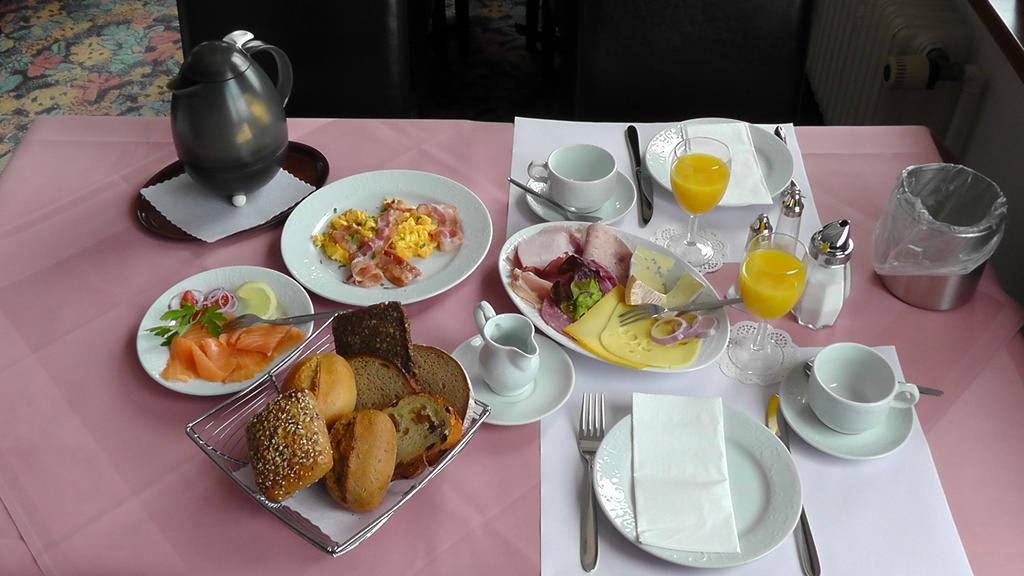 Hotel Kurhaus Uhlenberg Bad Muenstereifel Luaran gambar